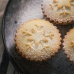 Raw Christmas Mince Pies: A Sweet, Healthy Treat for the Holidays