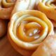 delicious raw cinnamon rolls