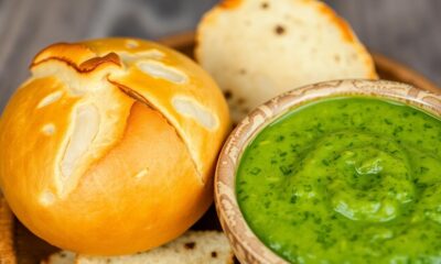 onion bread and dip